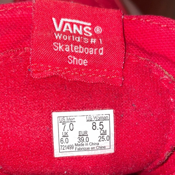 Vans - Picture 3 of 3